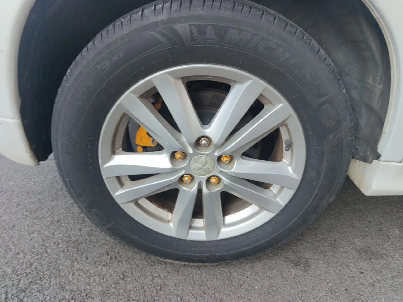 Mitsubishi ASX 2013 2.0L CVT Four-Wheel Drive Premium Edition — миниатюра 11