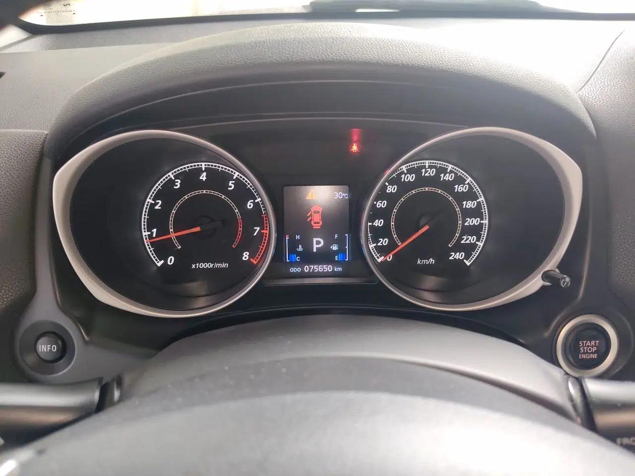 Mitsubishi ASX 2013 2.0L CVT Two-Wheel Drive Luxury Edition — миниатюра 11