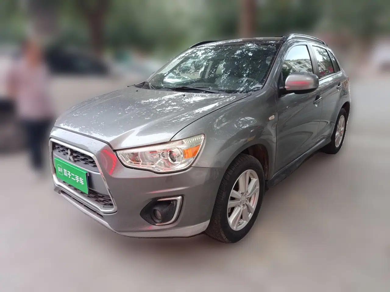 Mitsubishi ASX 2013 2.0L CVT Four-Wheel Drive Premium Edition — миниатюра 1