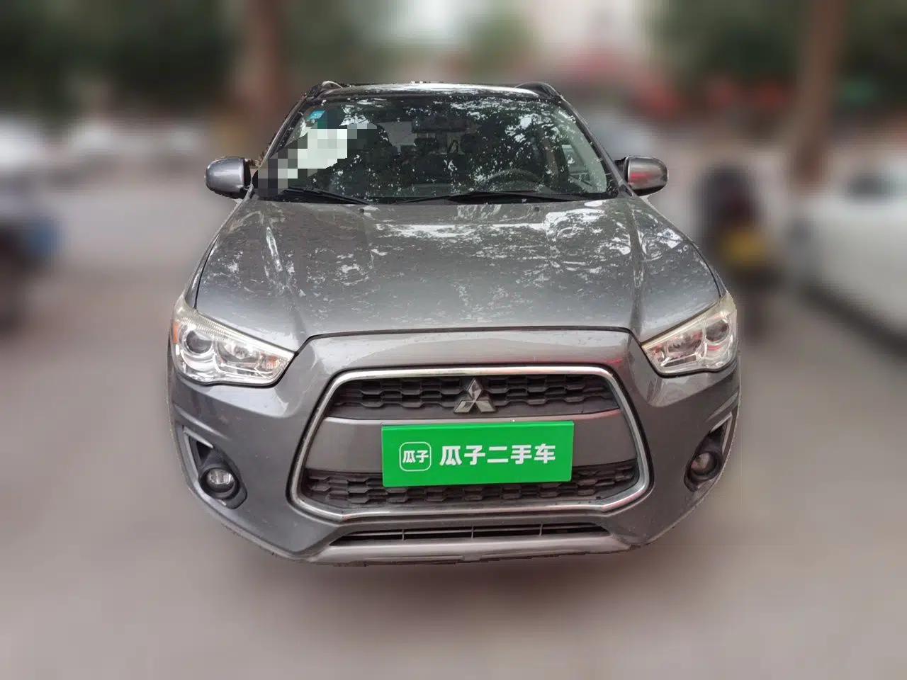 Mitsubishi ASX 2013 2.0L CVT Four-Wheel Drive Premium Edition — миниатюра 2
