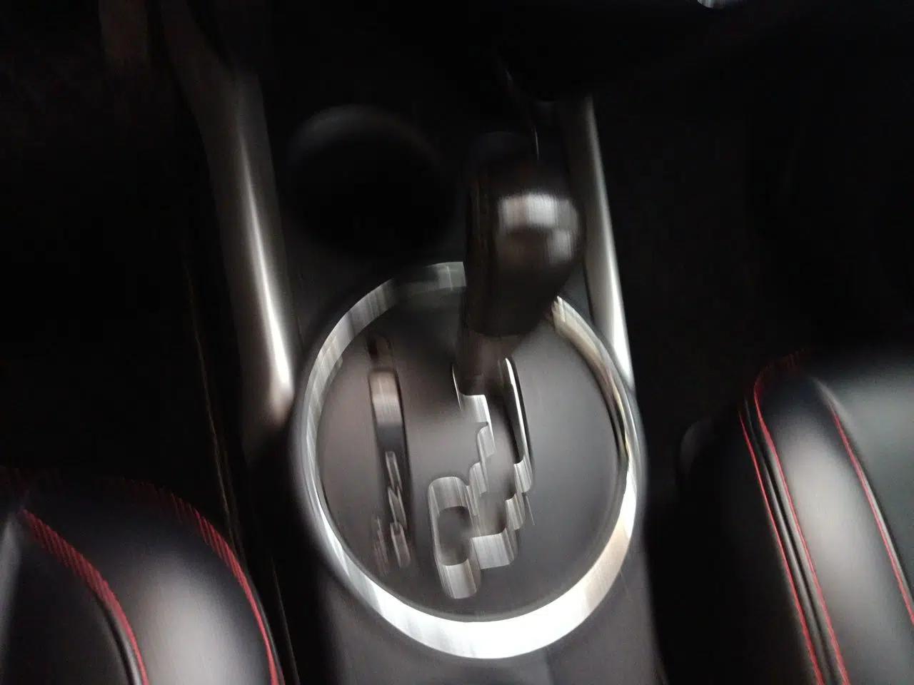 Mitsubishi ASX 2013 2.0L CVT Four-Wheel Drive Premium Edition — миниатюра 14