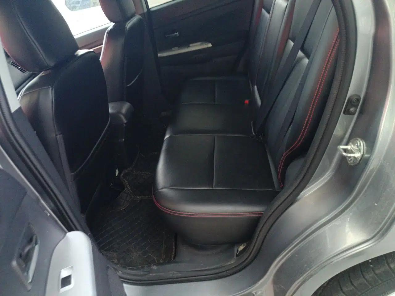 Mitsubishi ASX 2013 2.0L CVT Four-Wheel Drive Premium Edition — миниатюра 17