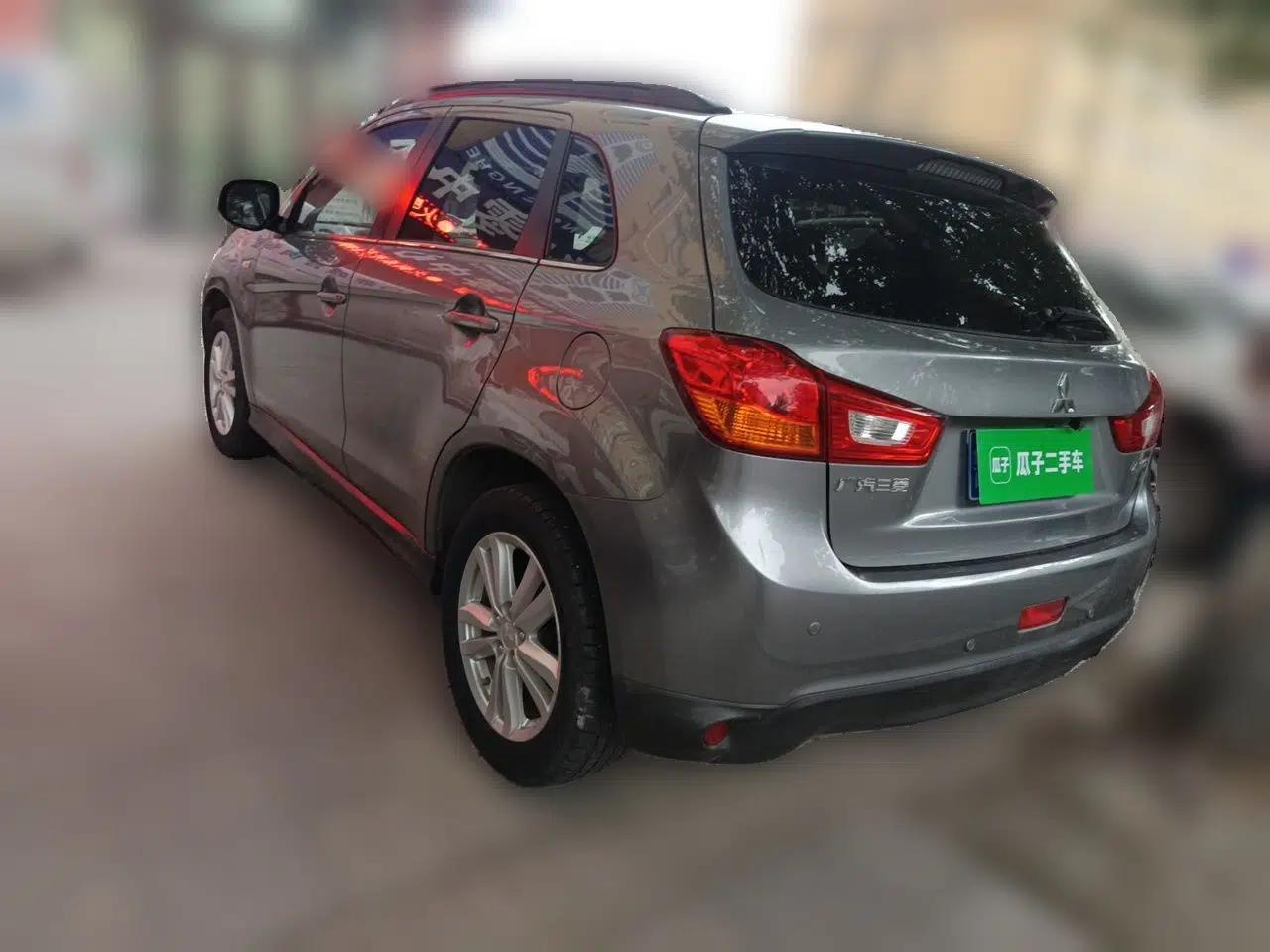 Mitsubishi ASX 2013 2.0L CVT Four-Wheel Drive Premium Edition — миниатюра 4