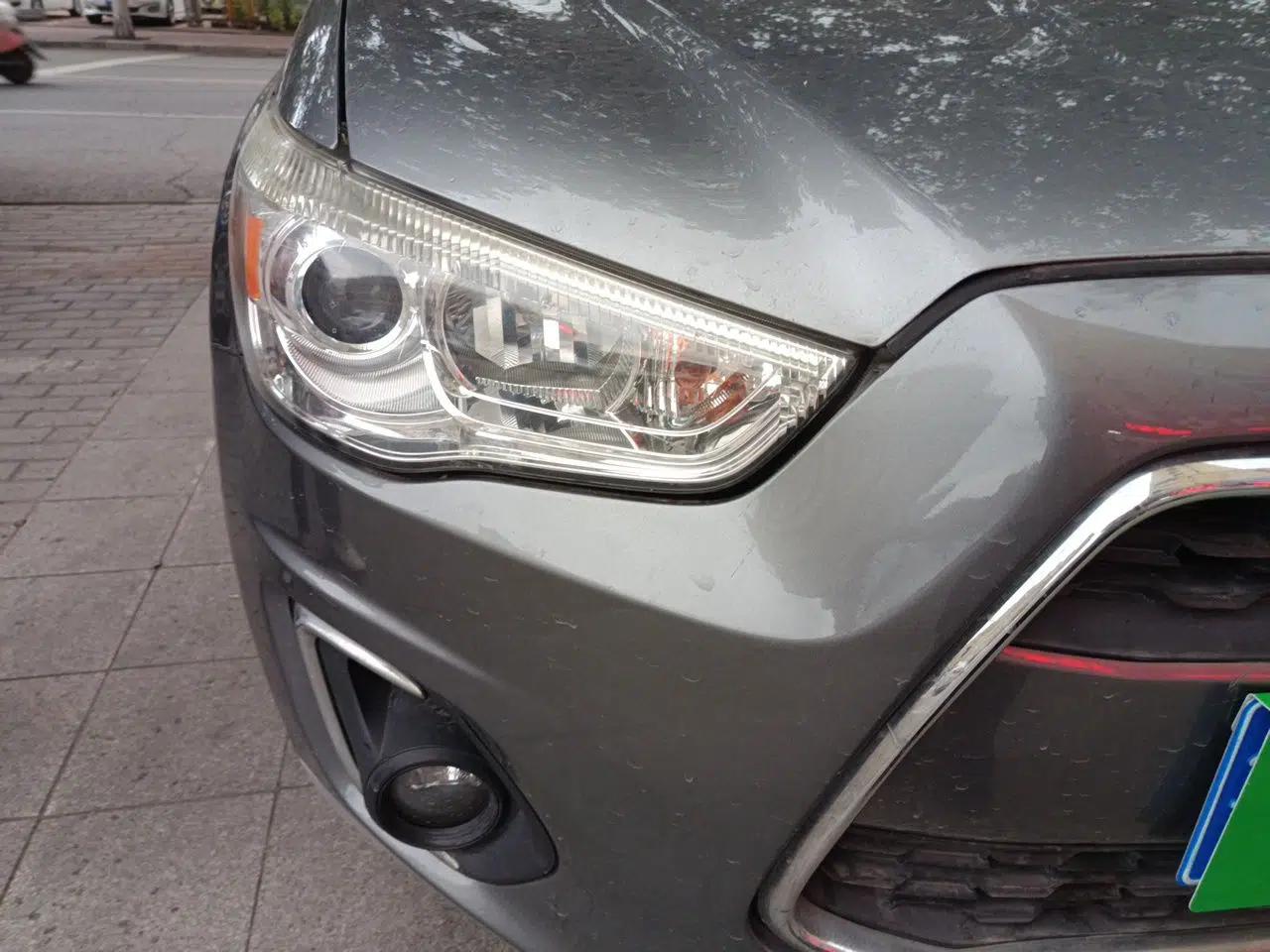 Mitsubishi ASX 2013 2.0L CVT Four-Wheel Drive Premium Edition — миниатюра 7