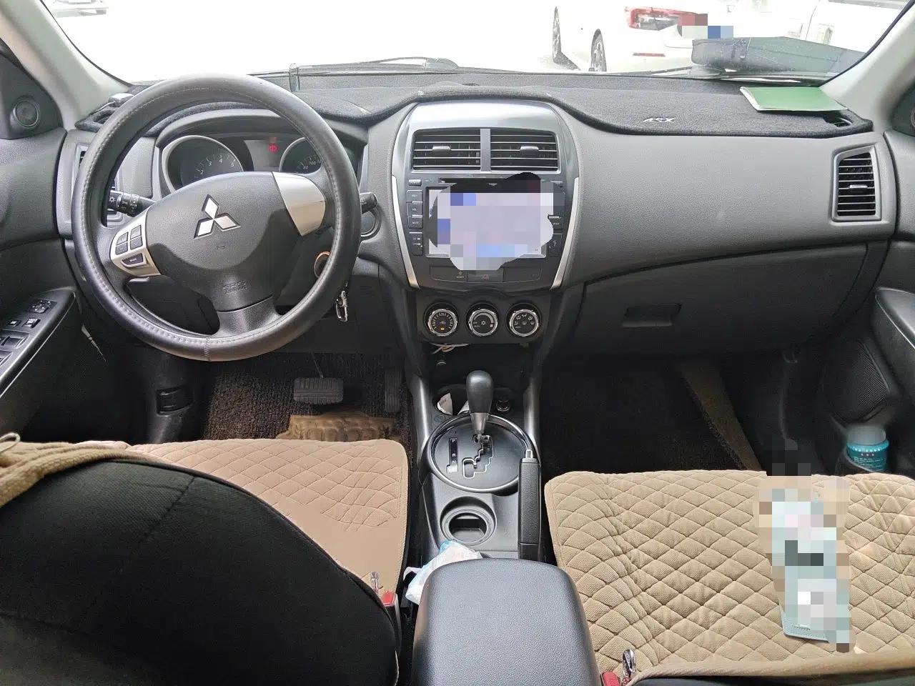 Mitsubishi ASX 2013 2.0L CVT Two-Wheel Drive Elite Edition — миниатюра 9