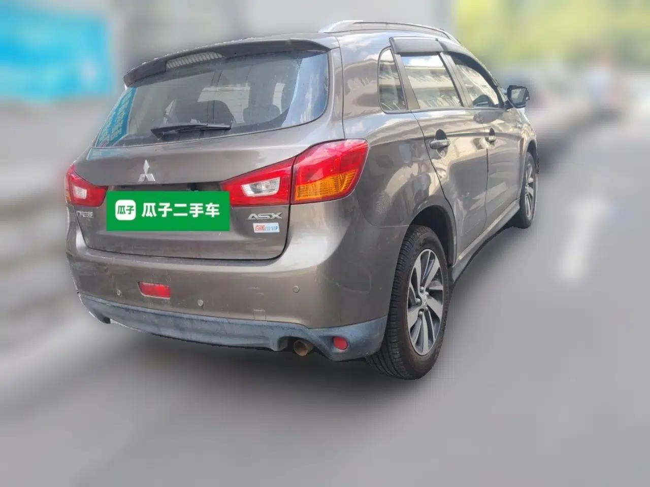 Mitsubishi ASX 2018 2.0L CVT Two-Wheel Drive Deluxe Edition — миниатюра 6