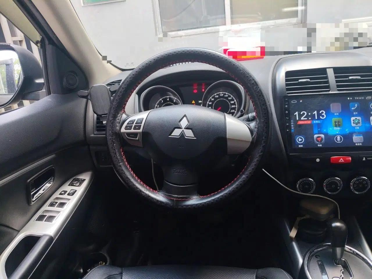 Mitsubishi ASX 2018 2.0L CVT Two-Wheel Drive Deluxe Edition — миниатюра 10