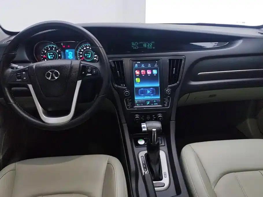 2016 Senova D50 1.5L CVT Elite Edition — миниатюра 12