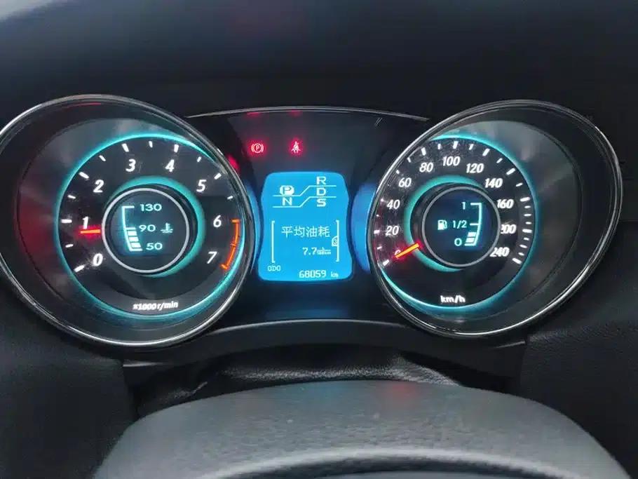 2016 Senova D50 1.5L CVT Elite Edition — миниатюра 14