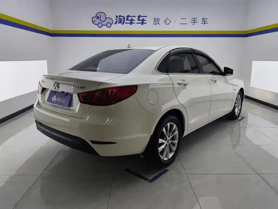2016 Senova D50 1.5L CVT Elite Edition — миниатюра 3