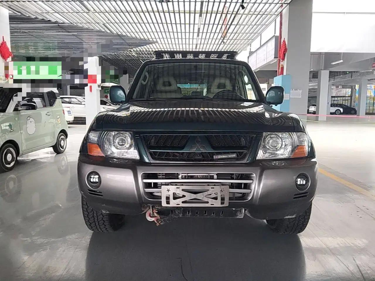 Mitsubishi Pajero 2011 V73 3.0L AT GLX — миниатюра 2