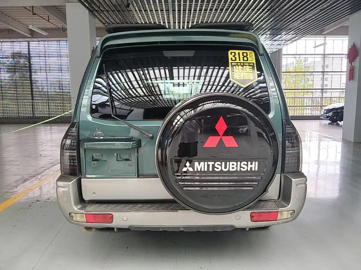Mitsubishi Pajero 2011 V73 3.0L AT GLX — миниатюра 5