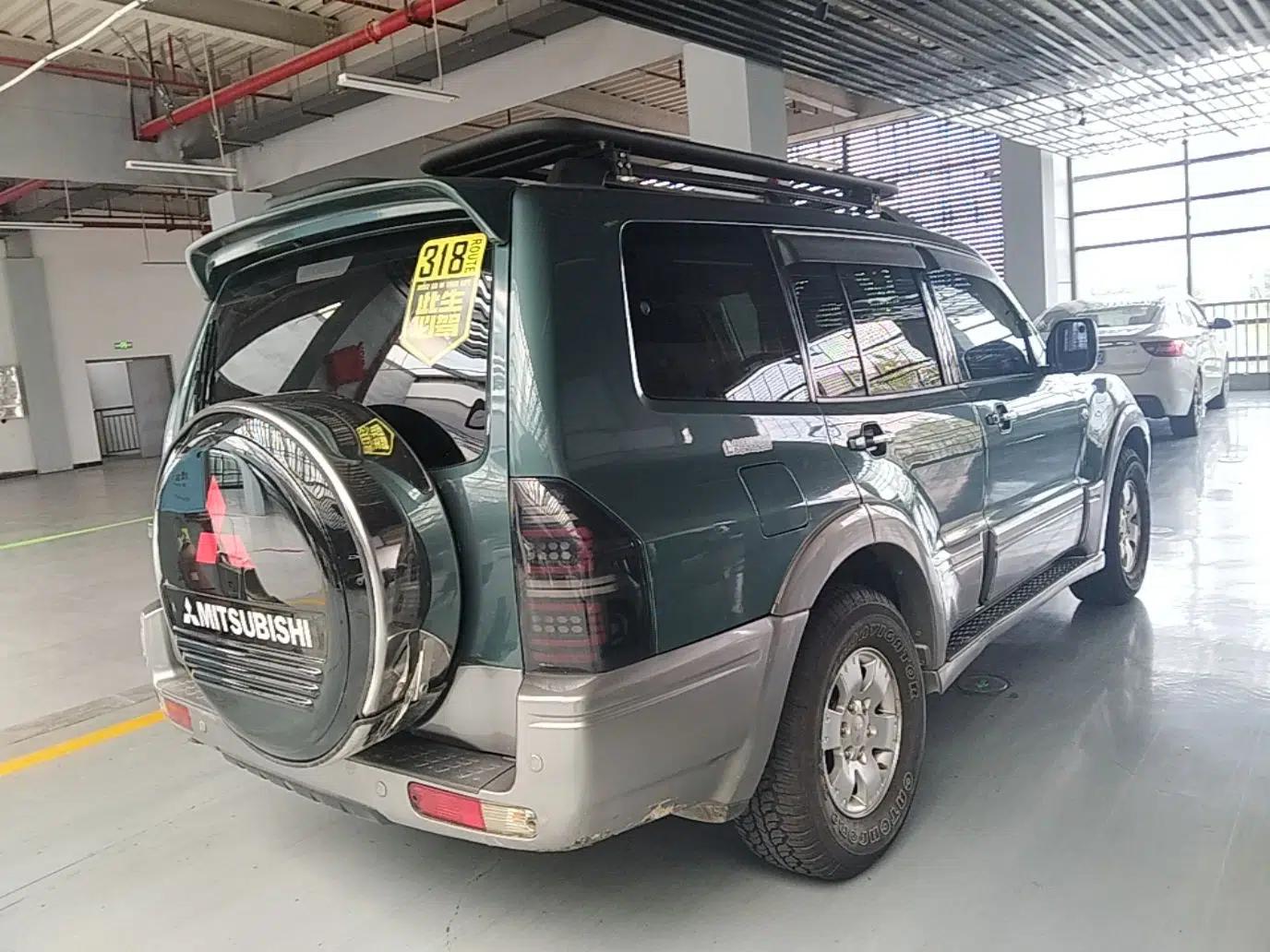 Mitsubishi Pajero 2011 V73 3.0L AT GLX — миниатюра 6