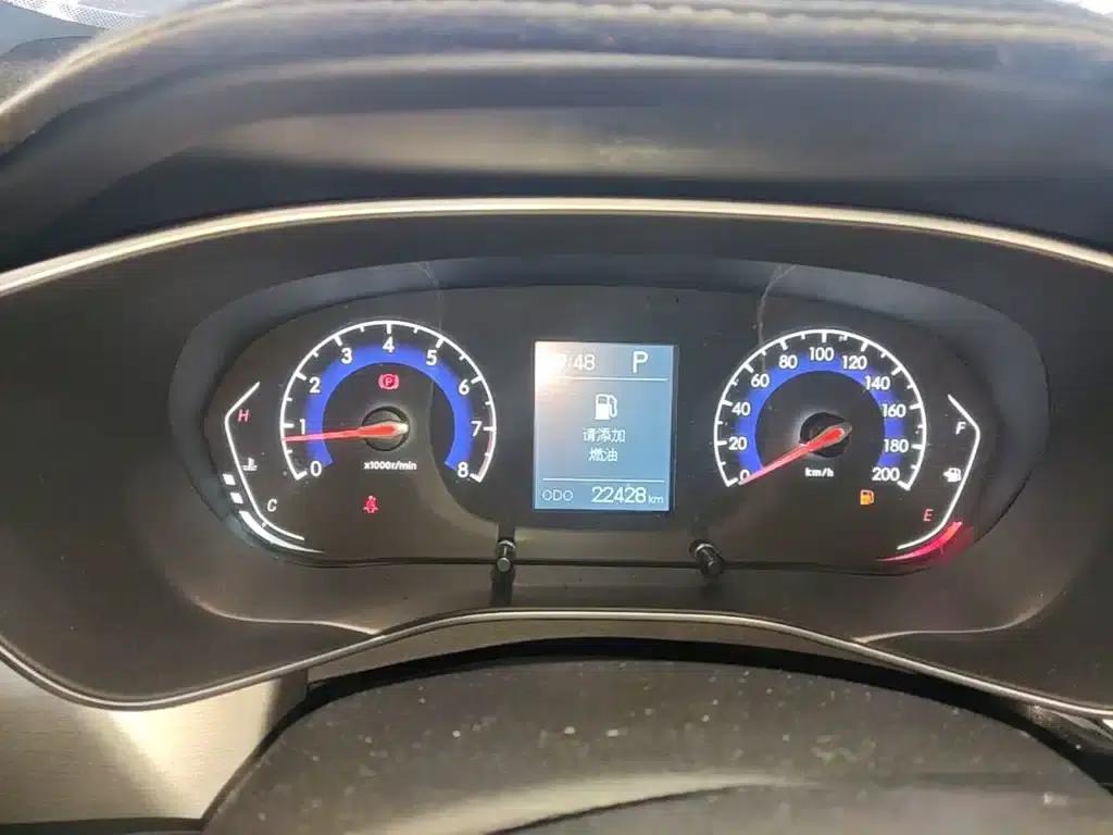 Beijing X3 2019 1.5T CVT Glory Edition — миниатюра 12