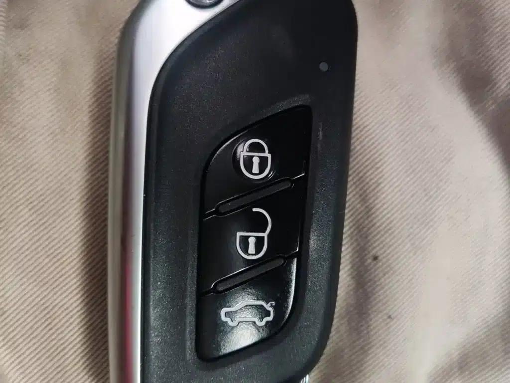 Beijing X3 2019 1.5T CVT Glory Edition — миниатюра 9