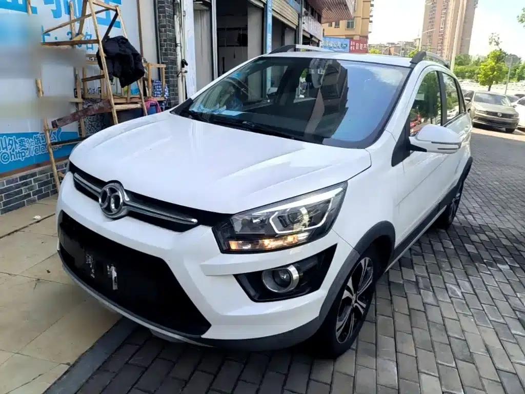 2015 Senova X25 1.5L Manual Comfort Model — миниатюра 2