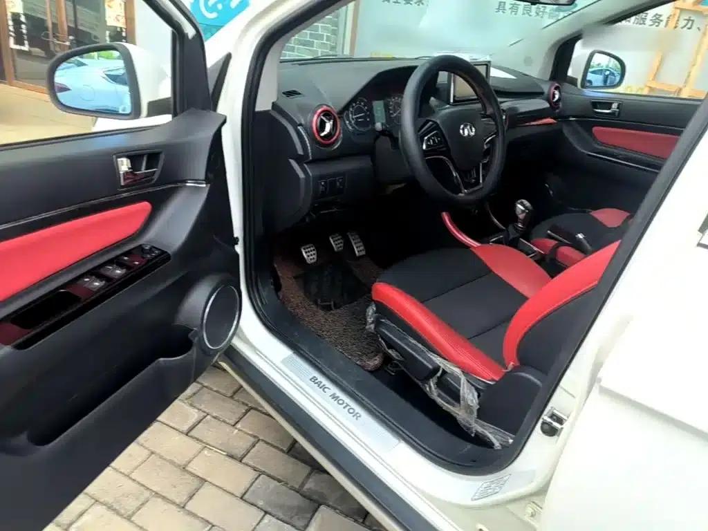 2015 Senova X25 1.5L Manual Comfort Model — миниатюра 16
