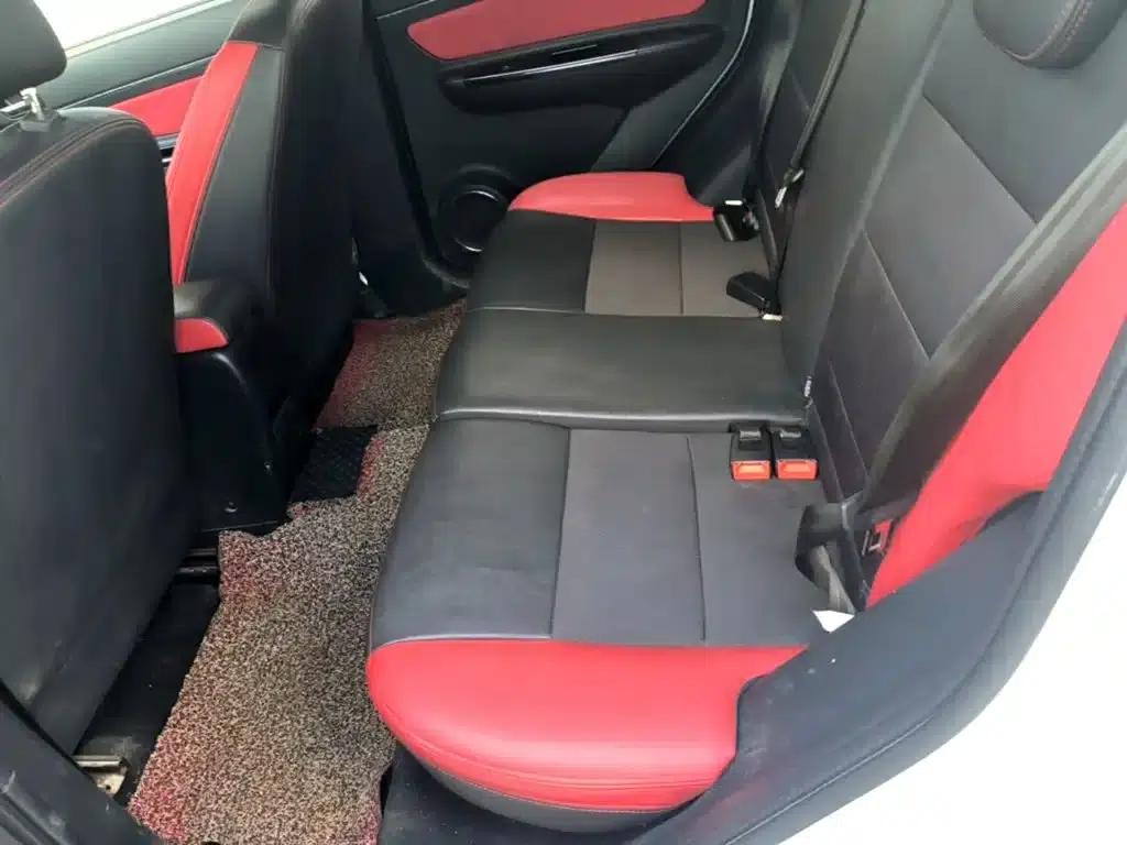 2015 Senova X25 1.5L Manual Comfort Model — миниатюра 17