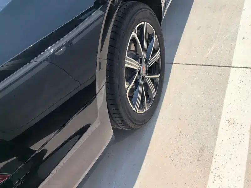 Hongqi H5 PHEV 2025 130 Super Hybrid Edition — миниатюра 14