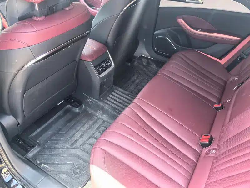 Hongqi H5 PHEV 2025 130 Super Hybrid Edition — миниатюра 20