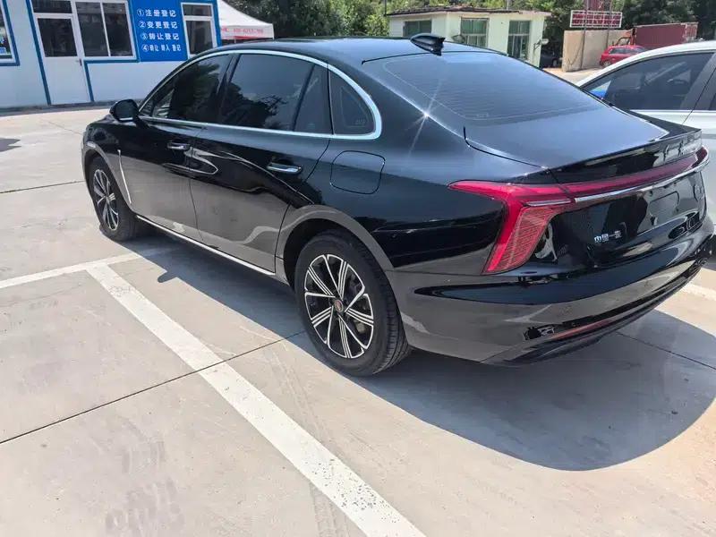 Hongqi H5 PHEV 2025 130 Super Hybrid Edition — миниатюра 4