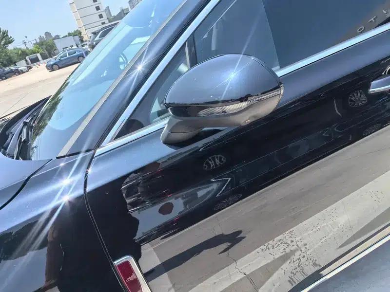 Hongqi H5 PHEV 2025 130 Super Hybrid Edition — миниатюра 9