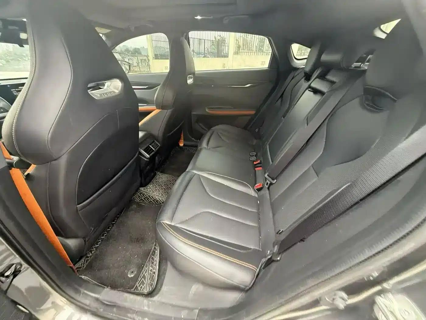 Changan UNI-V 2023 1.5T Sport Edition — миниатюра 6
