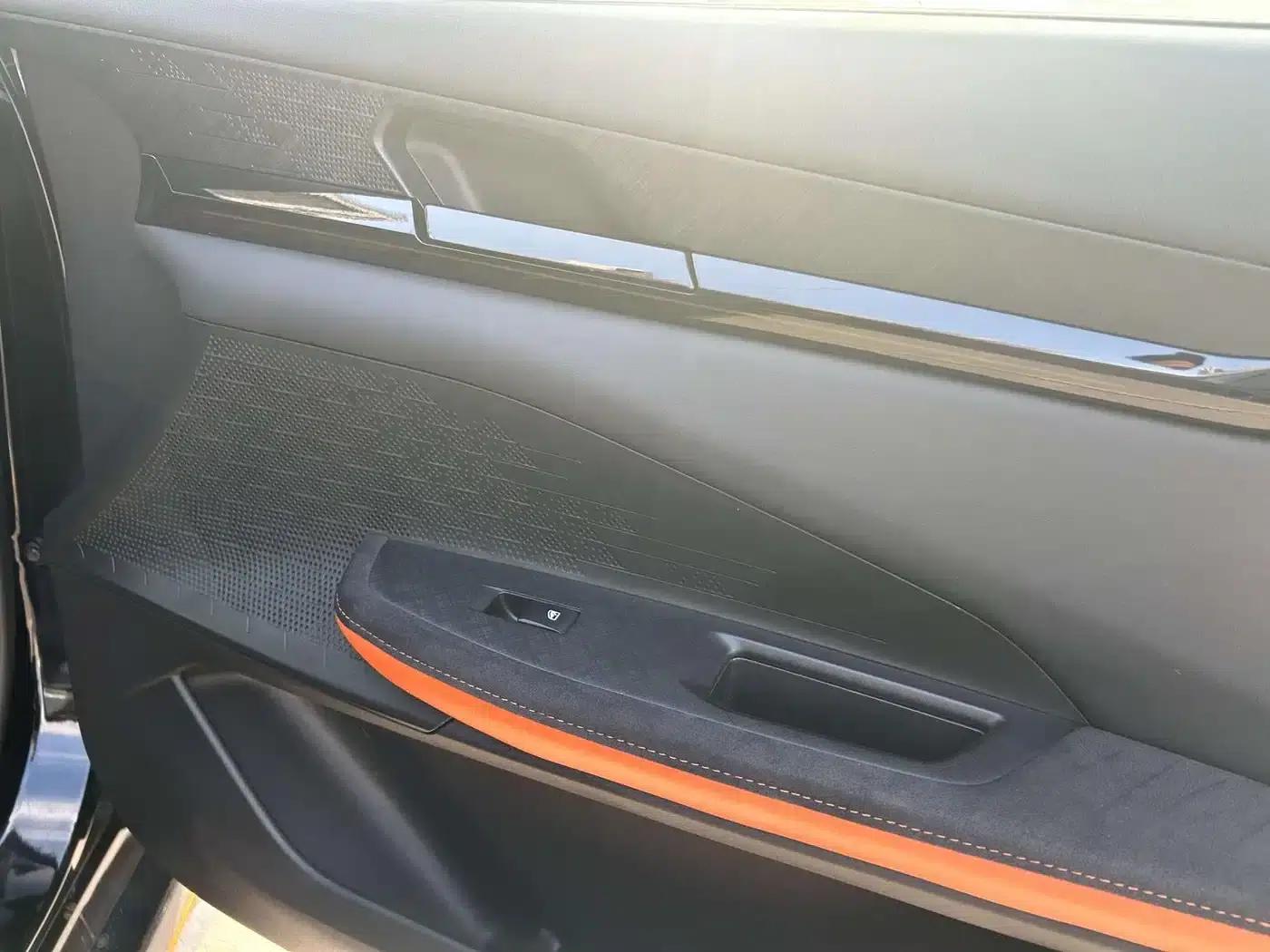 Changan UNI-V 2022 1.5T Sport Edition — миниатюра 11