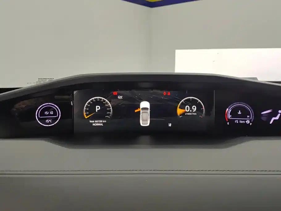 Changan UNI-V 2022 1.5T Premium Edition — миниатюра 14