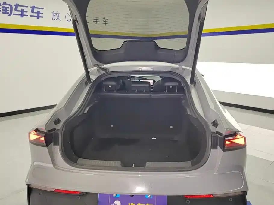 Changan UNI-V 2022 1.5T Premium Edition — миниатюра 4