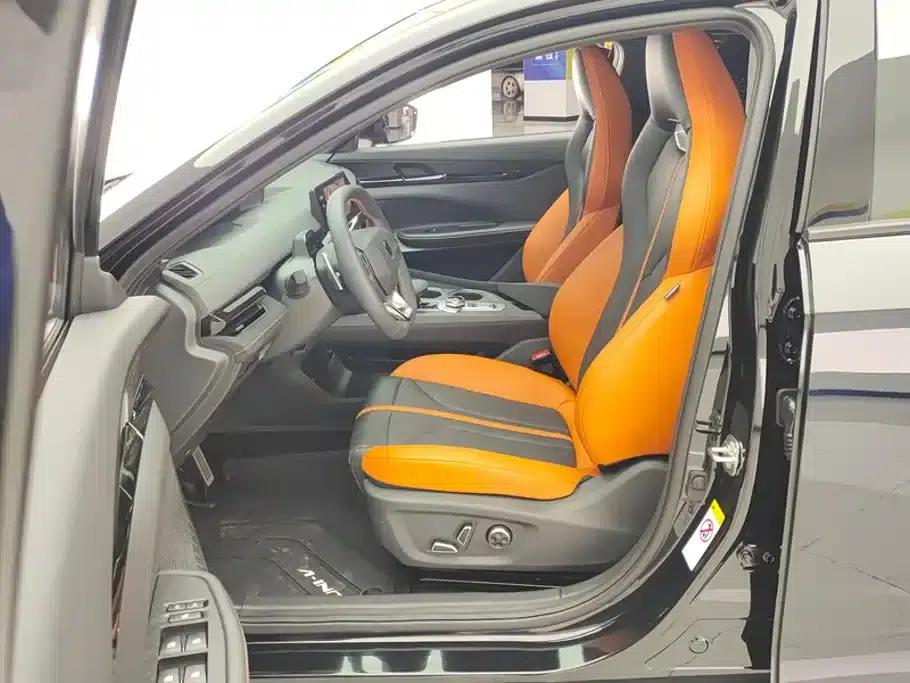 Changan UNI-V 2024 1.5T Premium Sport — миниатюра 9
