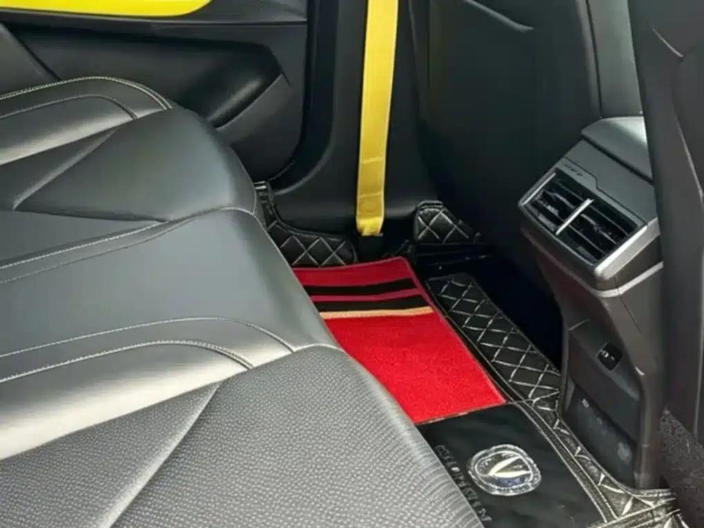 Changan UNI-V 2022 1.5T Sport Edition — миниатюра 13