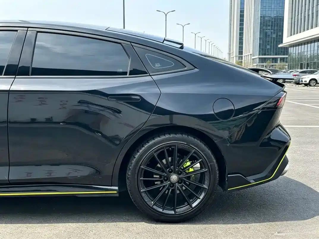 Changan UNI-V 2022 1.5T Sport Edition — миниатюра 14