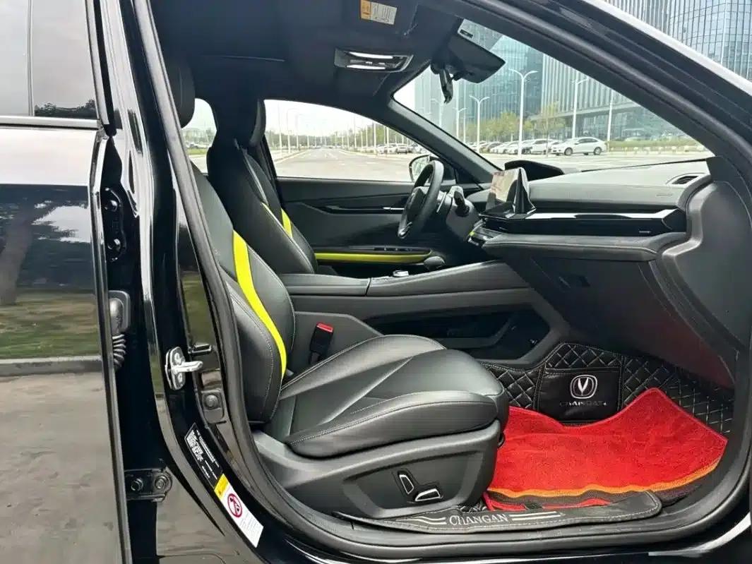 Changan UNI-V 2022 1.5T Sport Edition — миниатюра 10