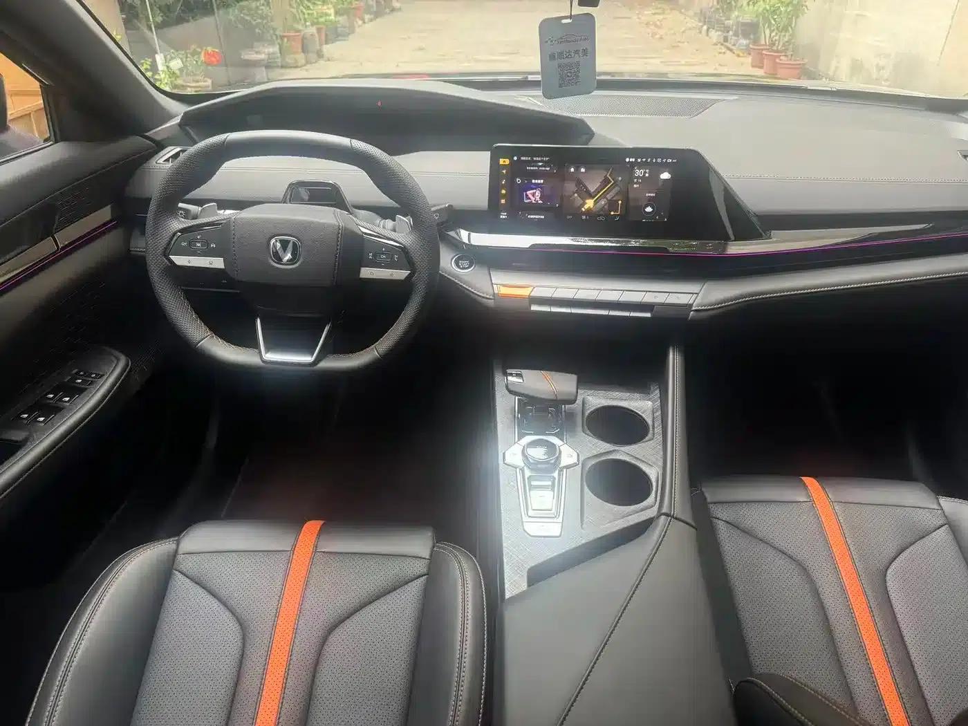 Changan UNI-V 2024 1.5T Premium Edition — миниатюра 7