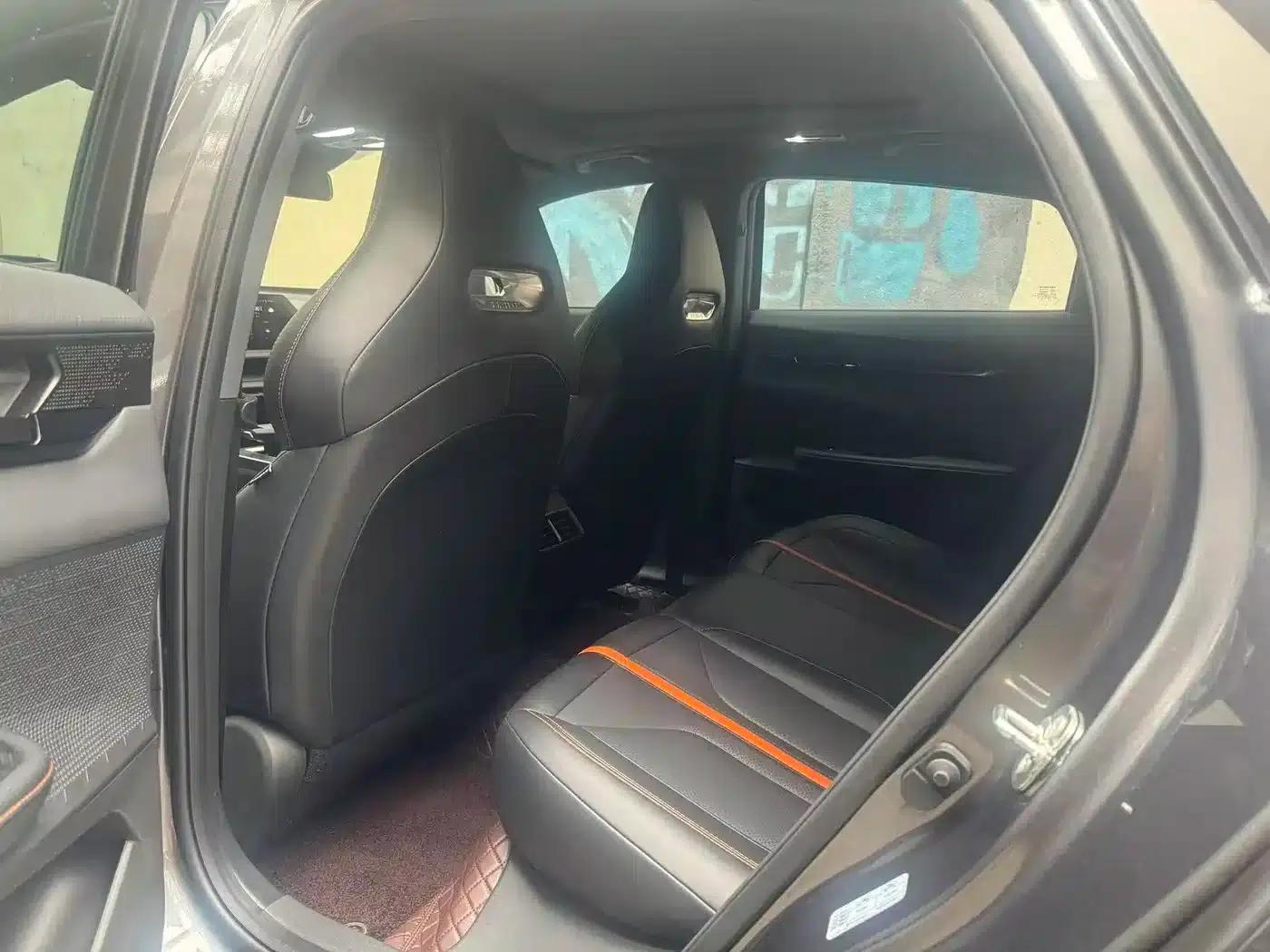 Changan UNI-V 2024 1.5T Premium Edition — миниатюра 9