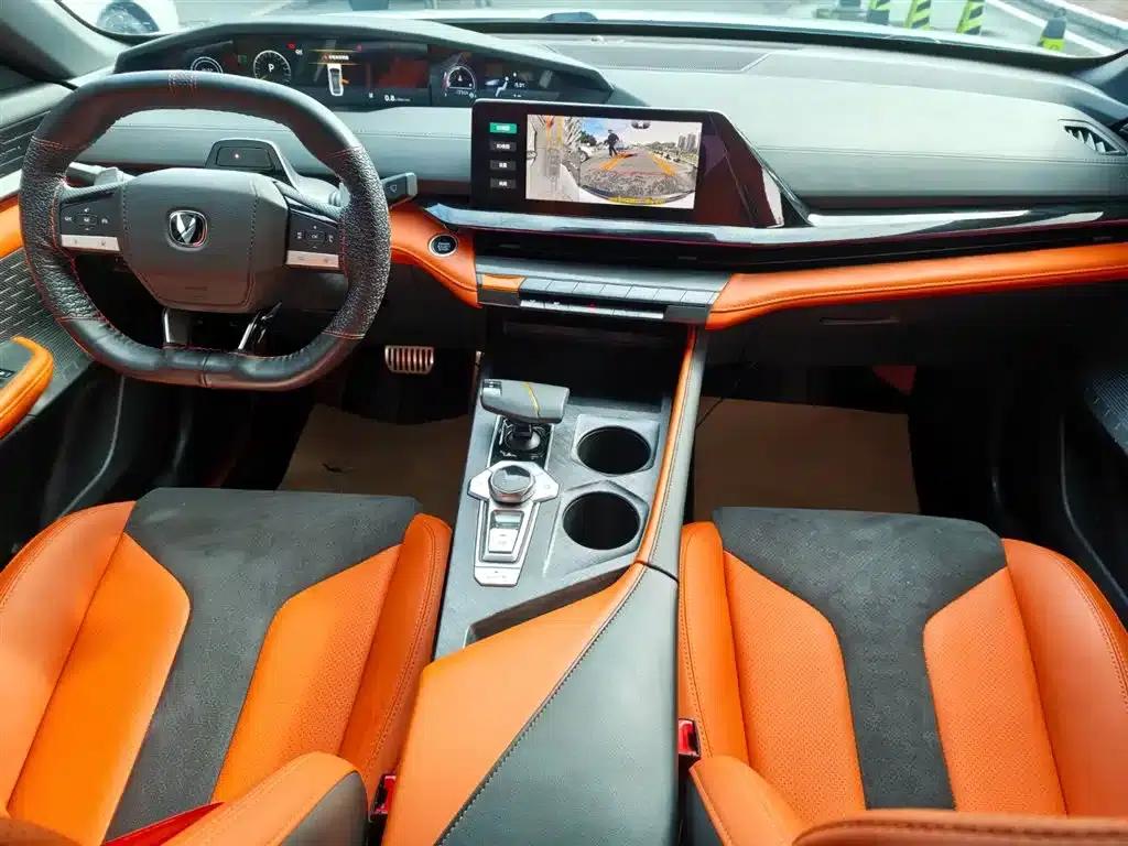 Changan UNI-V 2023 1.5T Sport Edition — миниатюра 5