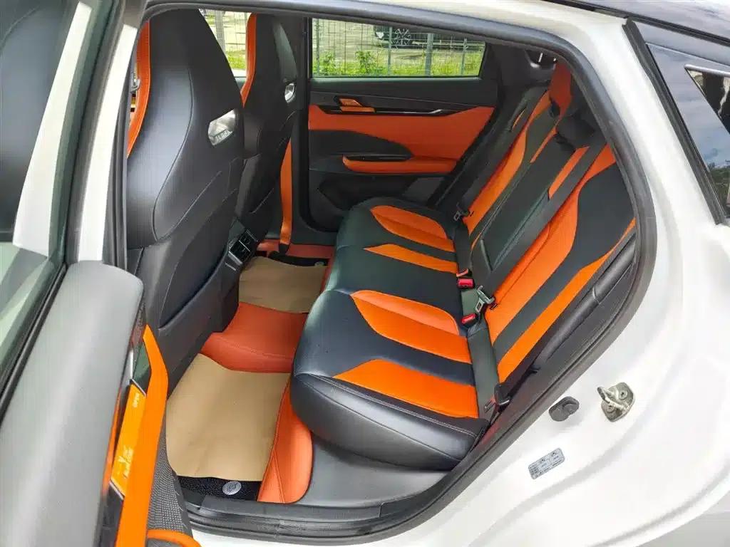Changan UNI-V 2023 1.5T Sport Edition — миниатюра 8