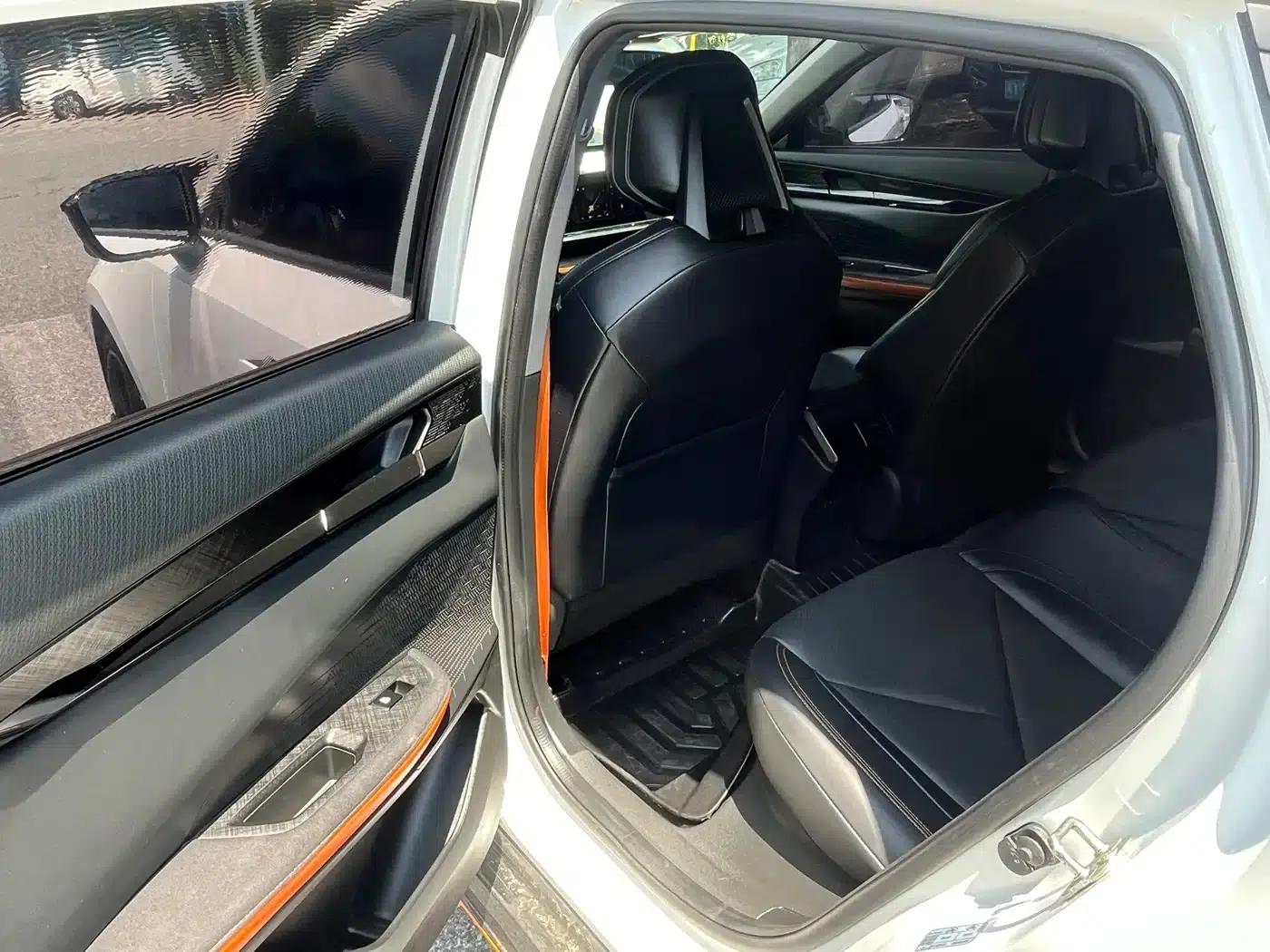 Changan UNI-V 2022 1.5T Sport Edition — миниатюра 7