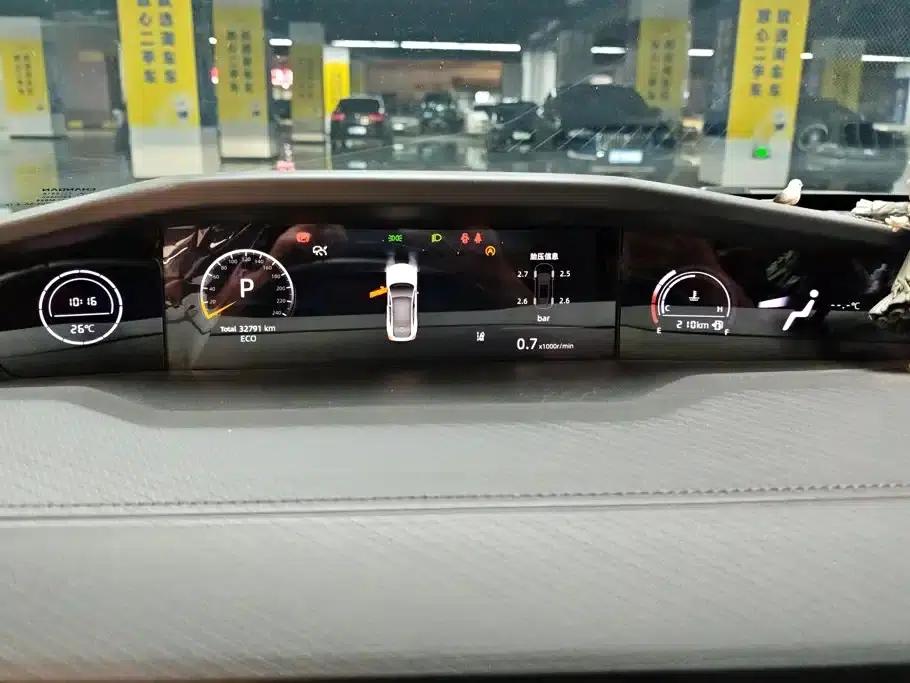 Changan UNI-V 2022 1.5T Sport Edition — миниатюра 14