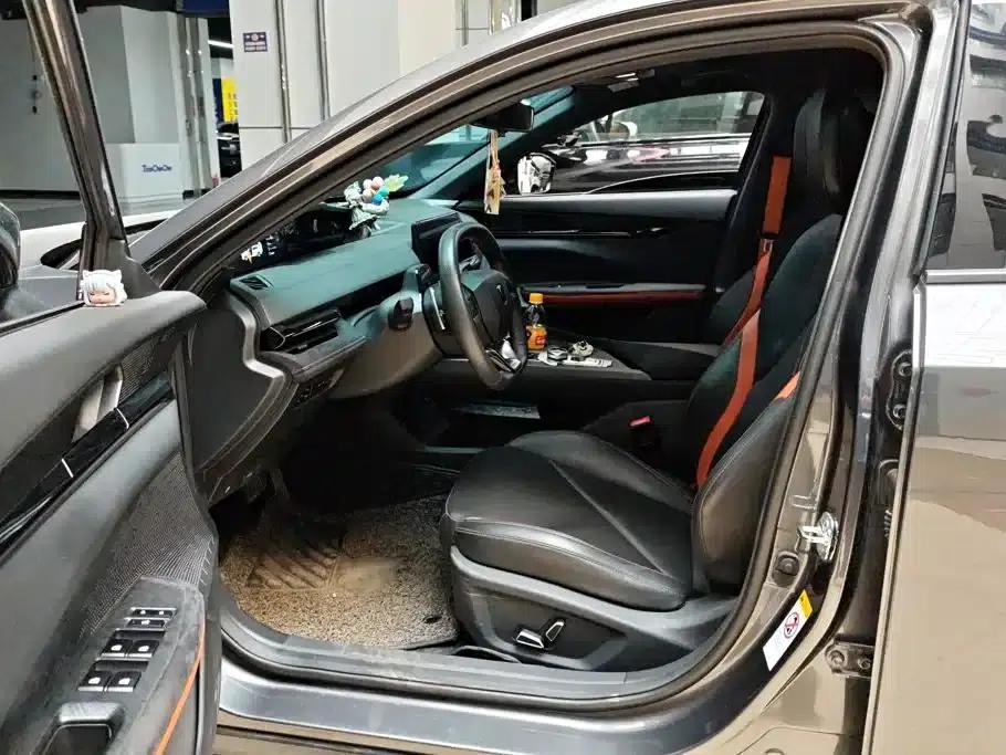 Changan UNI-V 2022 1.5T Sport Edition — миниатюра 9