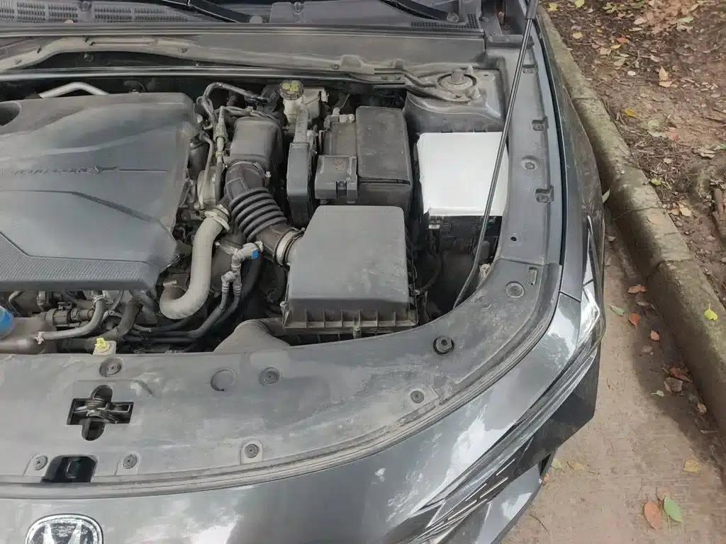Changan UNI-V 2022 1.5T Premium Edition — миниатюра 22