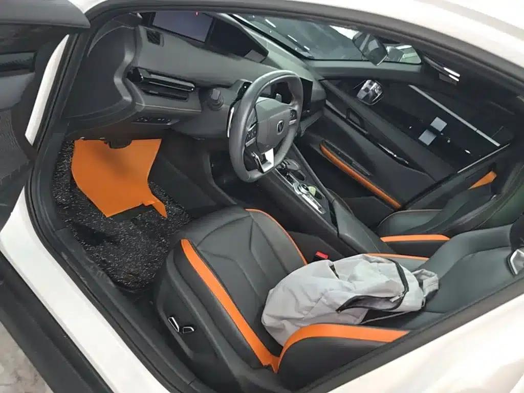 Changan UNI-V 2023 1.5T Premium Edition — миниатюра 15