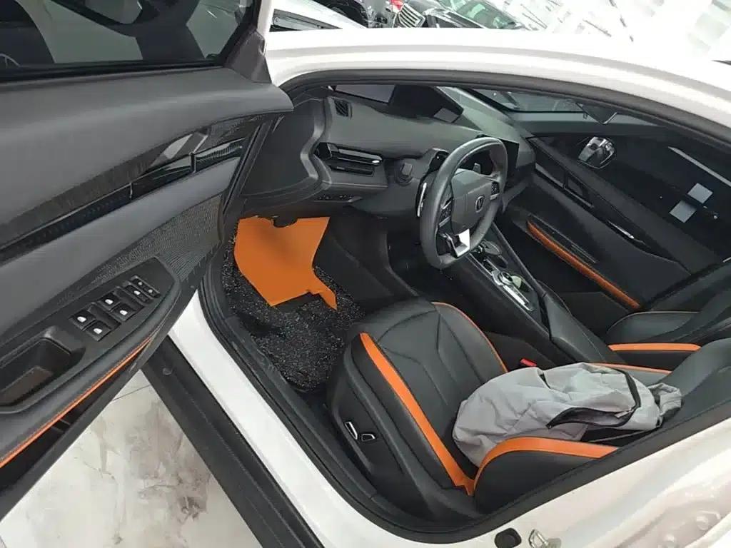 Changan UNI-V 2023 1.5T Premium Edition — миниатюра 16