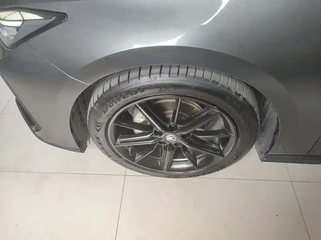 Changan UNI-V 2022 1.5T Premium Edition — миниатюра 11