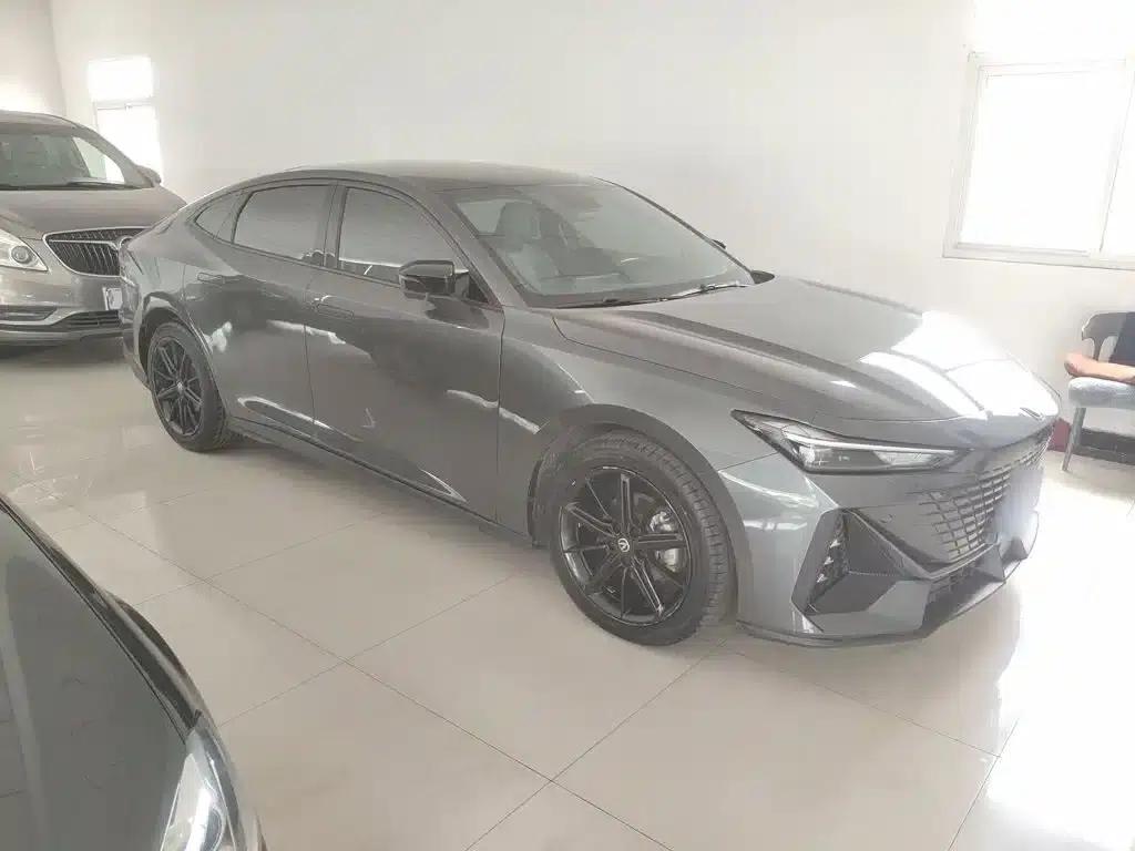 Changan UNI-V 2022 1.5T Premium Edition — миниатюра 7