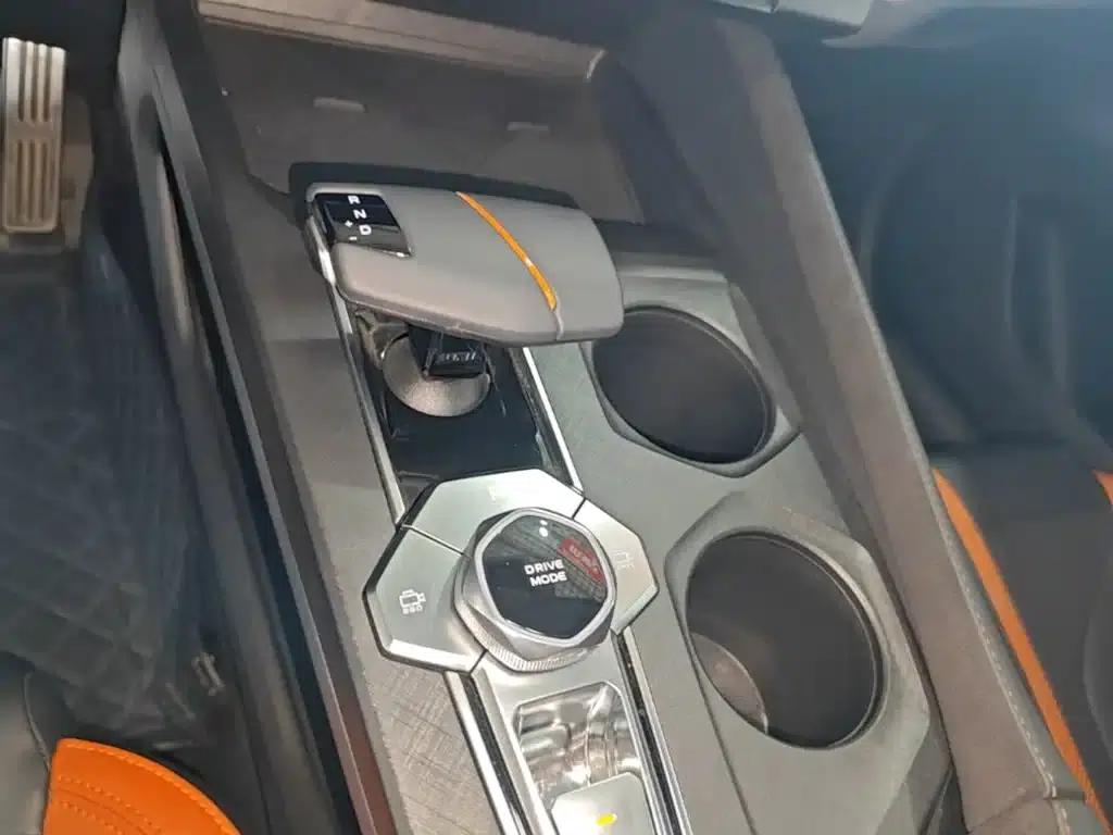 Changan UNI-V 2024 1.5T Premium Sport — миниатюра 14