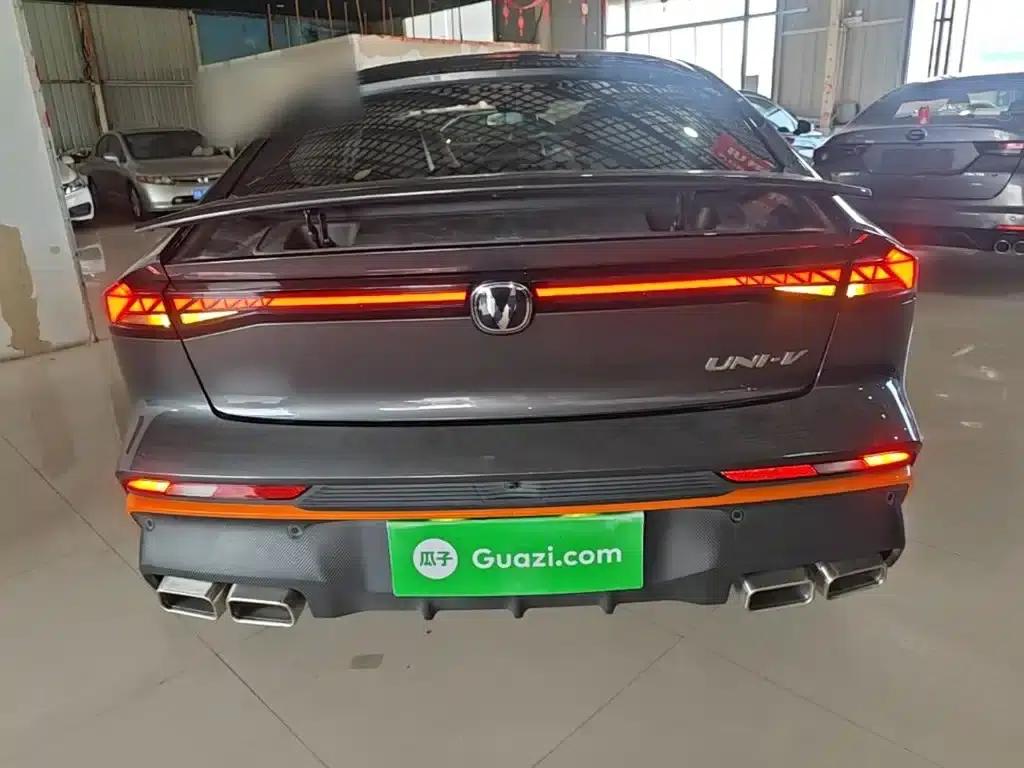 Changan UNI-V 2024 1.5T Premium Sport — миниатюра 6