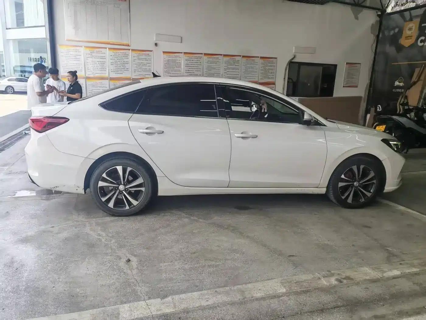 Changan Eado 2020 PLUS Blue Whale NE 1.4T GDI DCT Flagship Edition — миниатюра 3