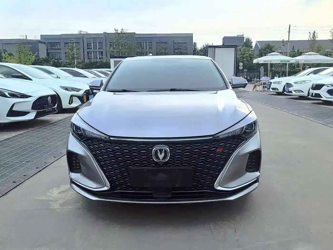 Changan Eado 2020 PLUS Blue Whale NE 1.4T GDI DCT Fashion Edition — миниатюра 2